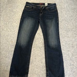 Used Woman’s Cinch size 9